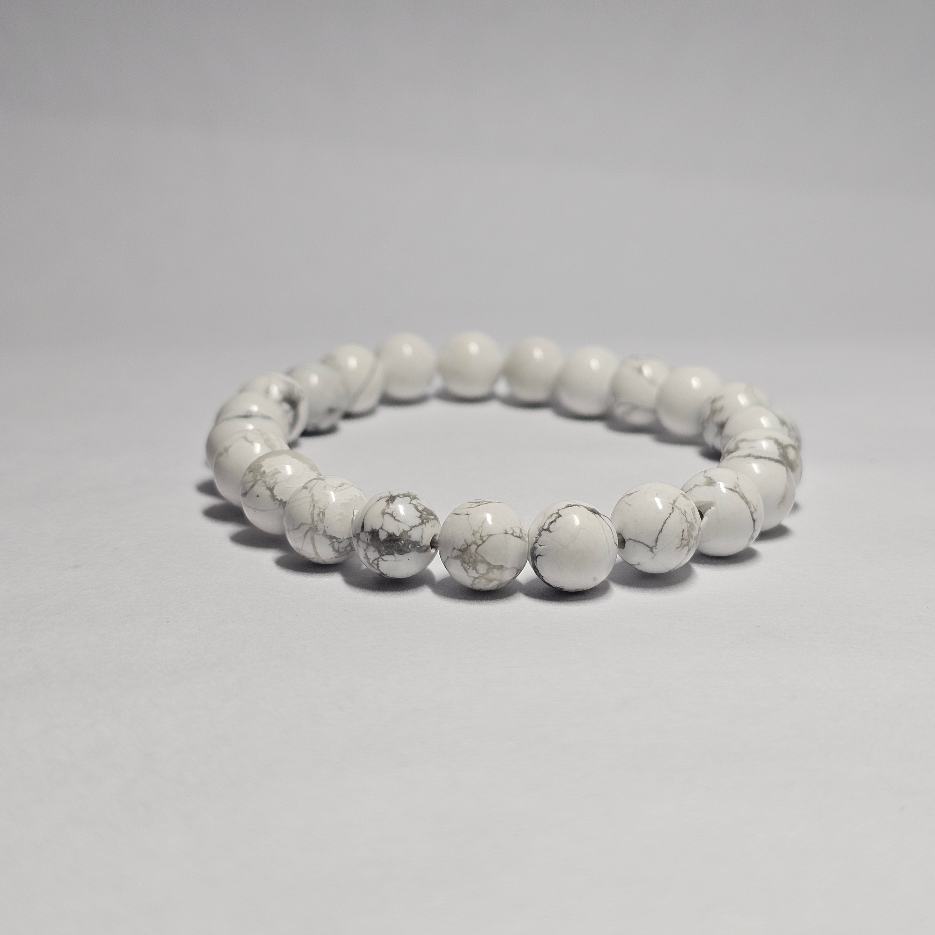 Howlite Bracelet – Calm & Awareness