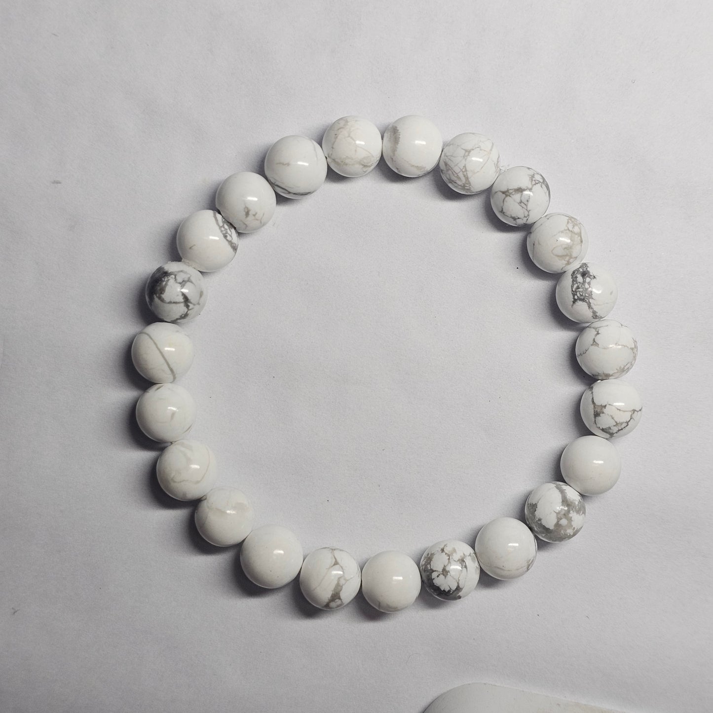 Howlite Bracelet – Calm & Awareness